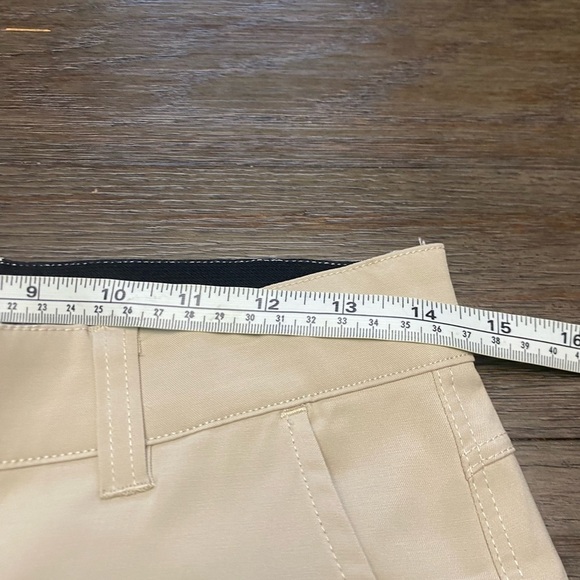 Dri-fit men shorts size 30 tan light weight golf shorts - Picture 5 of 7